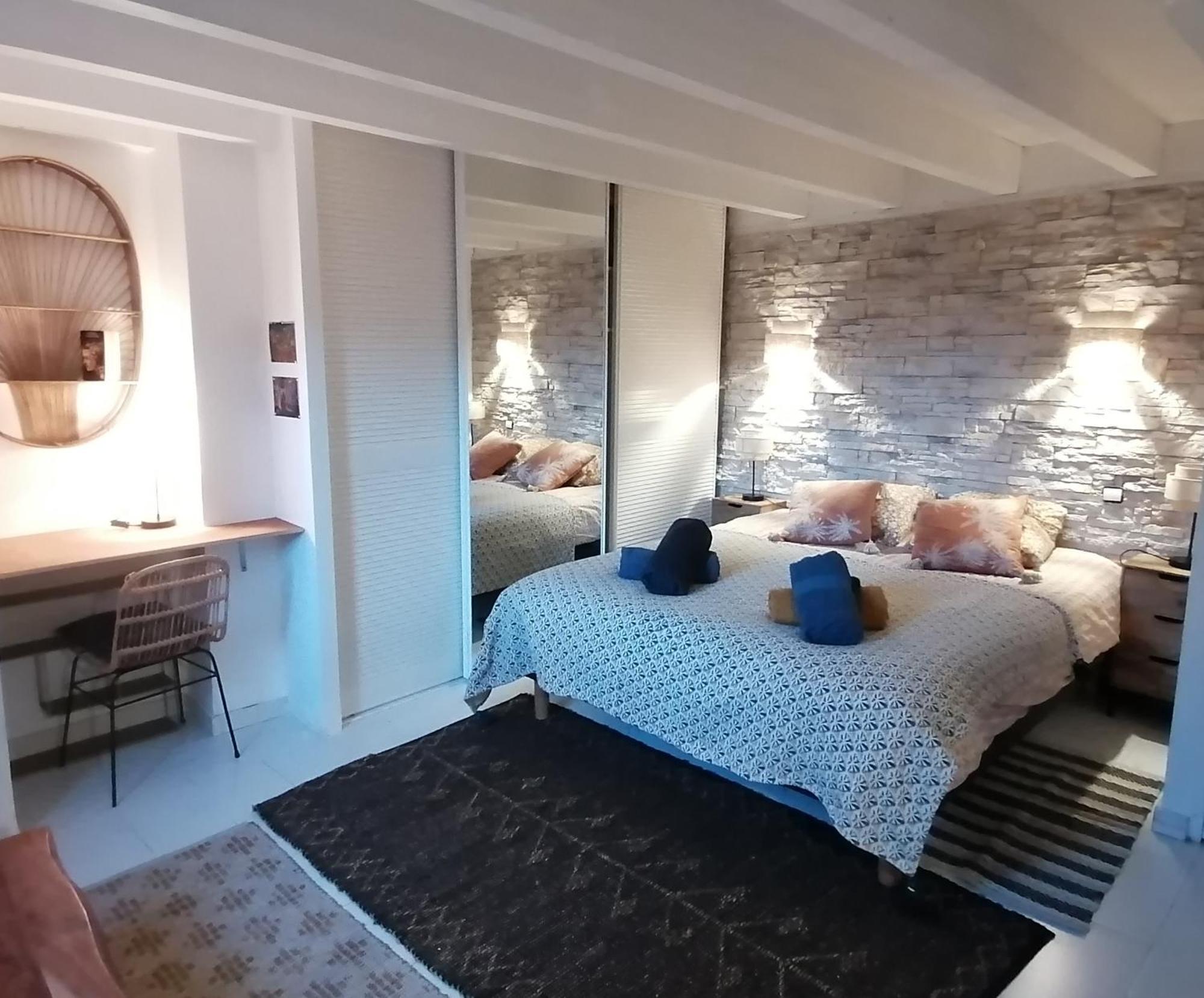 Apartment Le Super Duplex Des Halles Sete